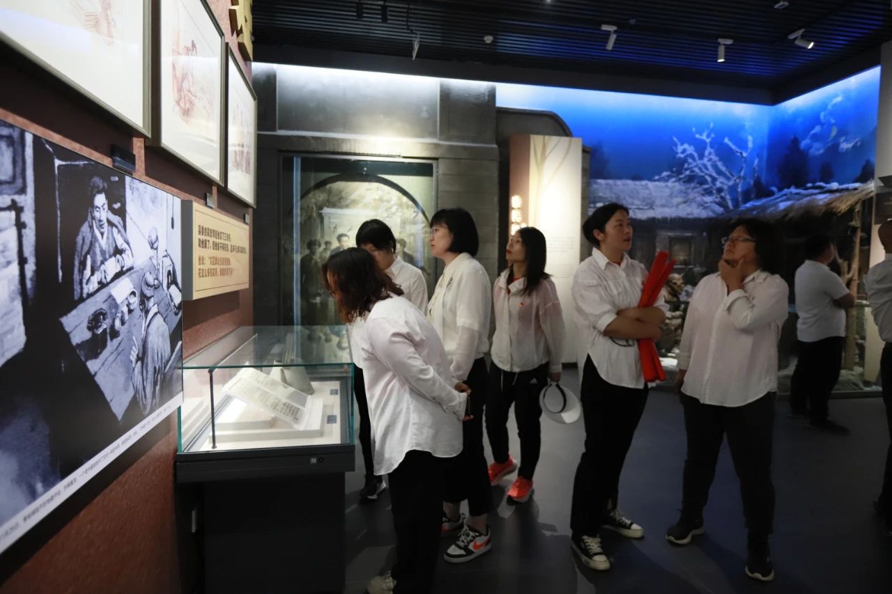 砥礪初心使命，汲取奮進(jìn)力量丨花花牛乳業(yè)集團(tuán)黨委組織開展學(xué)習(xí)“焦裕祿精神”主題黨日活動(dòng)